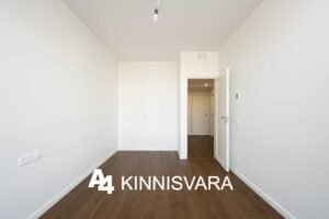 Suurekivi Kodud siseviimistlus Tume