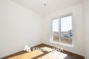 Suurekivi Kodud siseviimistlus Tume