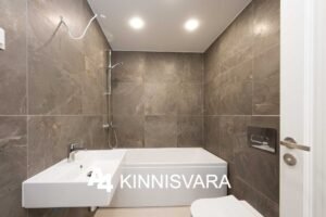Suurekivi Kodud siseviimistlus Tume