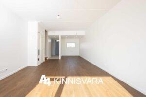 Suurekivi Kodud siseviimistlus Tume