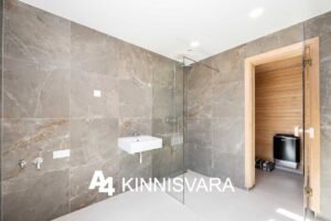 Suurekivi Kodud siseviimistlus Tume